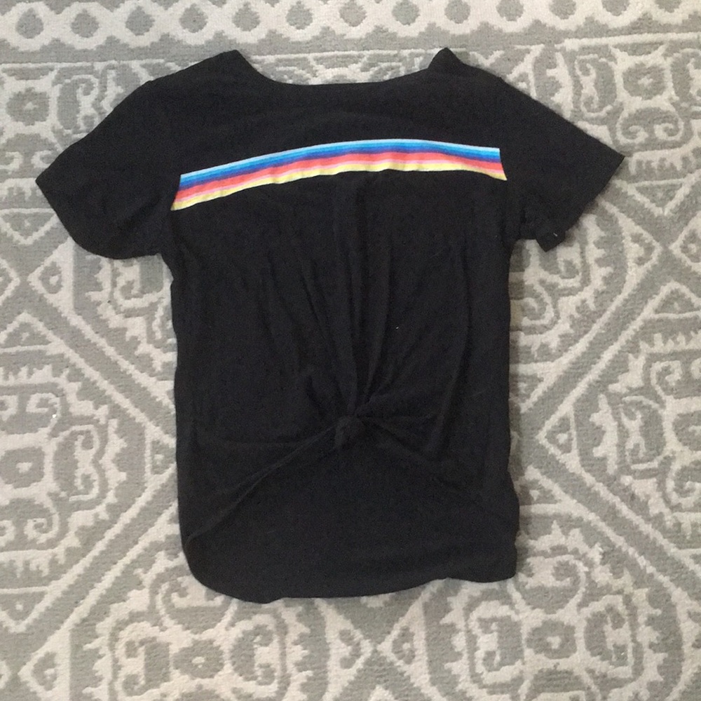 Short sleeve